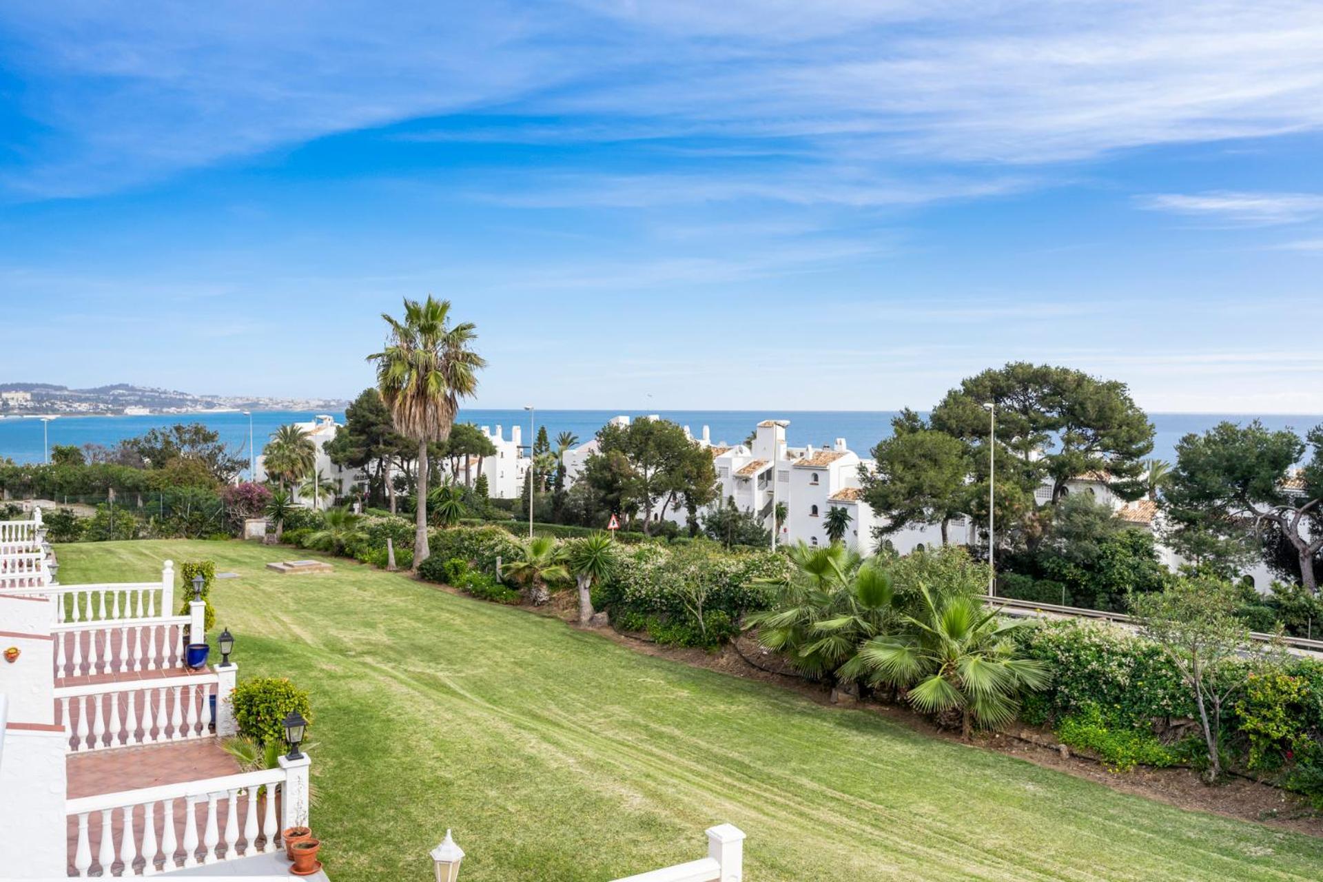Charming Seaview Apartment With Pool In La Cala By Costarentals - Ref 49 Ла-Кала-де-Михас Экстерьер фото