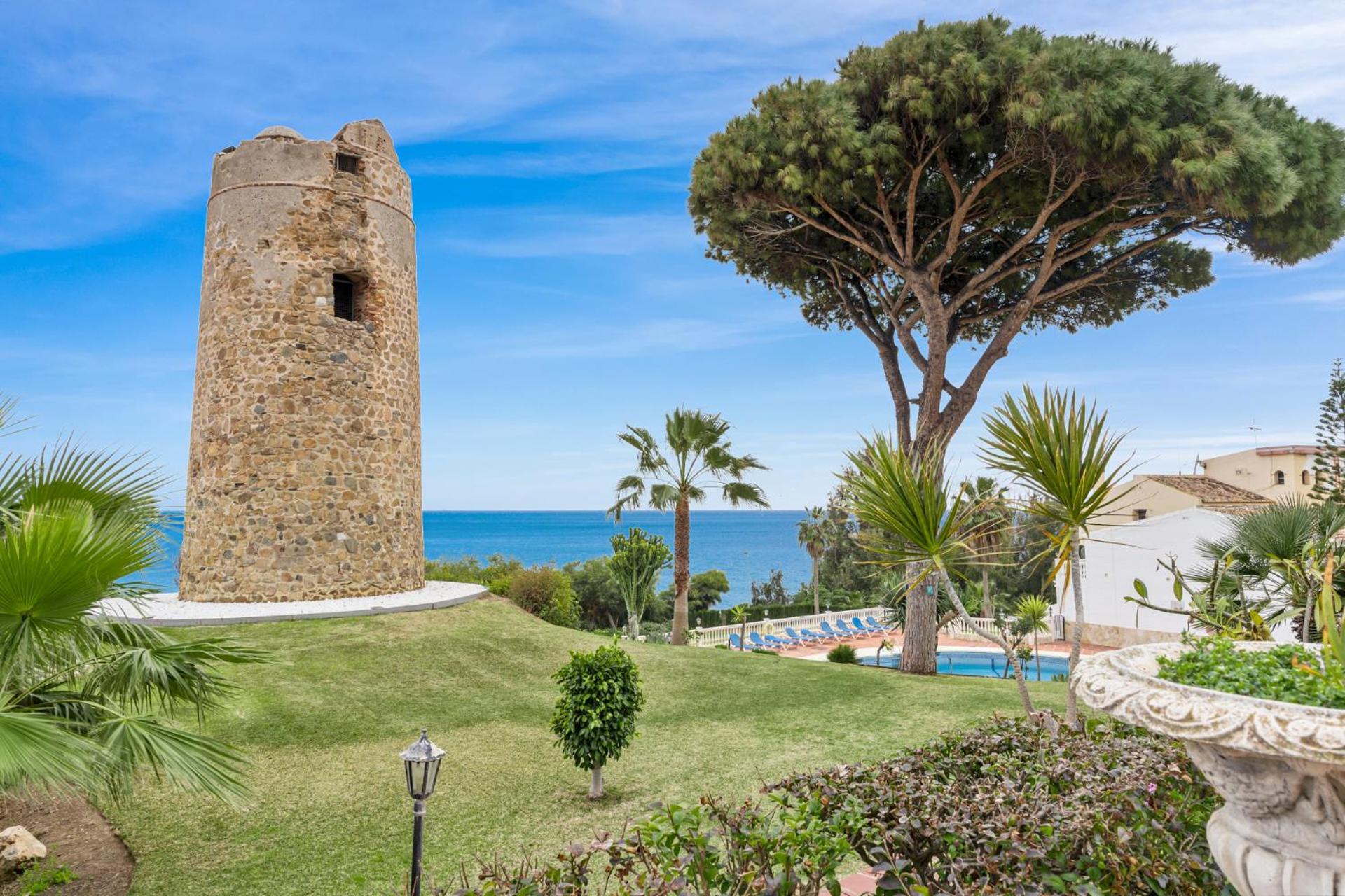 Charming Seaview Apartment With Pool In La Cala By Costarentals - Ref 49 Ла-Кала-де-Михас Экстерьер фото